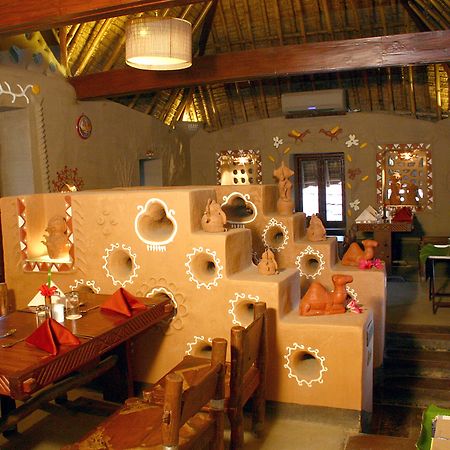 Vedic Village Spa Resort Kolkata Bagian luar foto