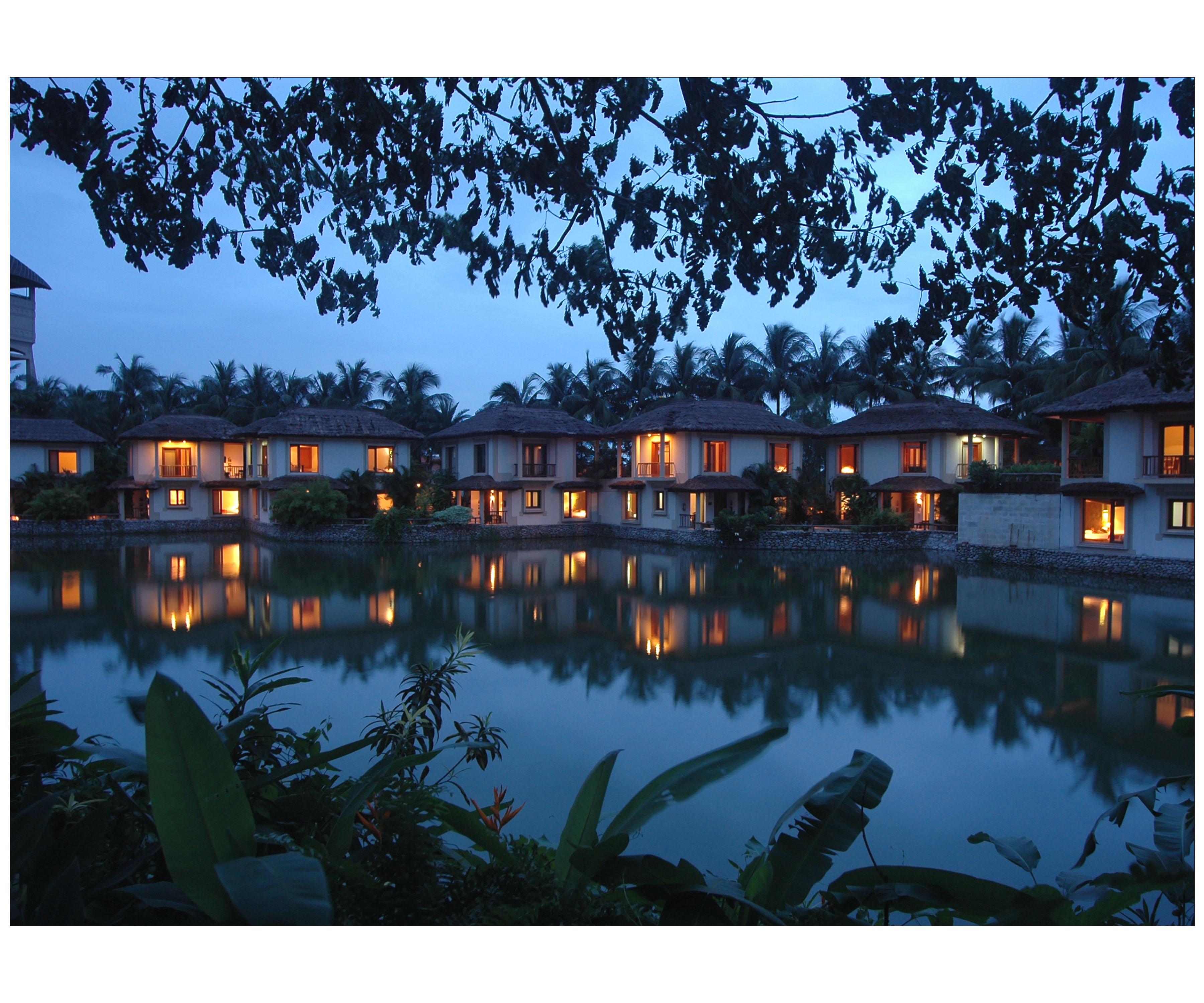 Vedic Village Spa Resort Kolkata Bagian luar foto