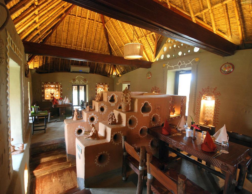 Vedic Village Spa Resort Kolkata Bagian luar foto